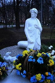 Памятник Данте в Киеве