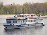 Boat tour, Kiev, Ukraine