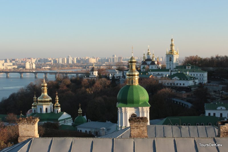 Kiev Pechersk monastery tour