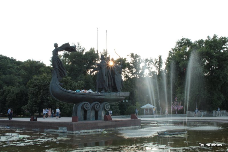 Наводницкий парк Киев фото