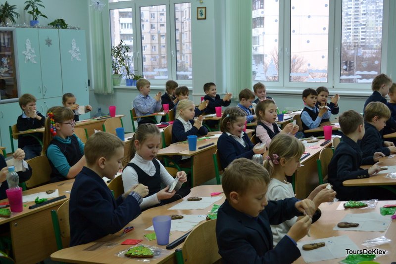Майстер-клас із розпису пряників у Києві
