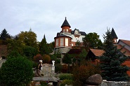 Буки. "Замок"